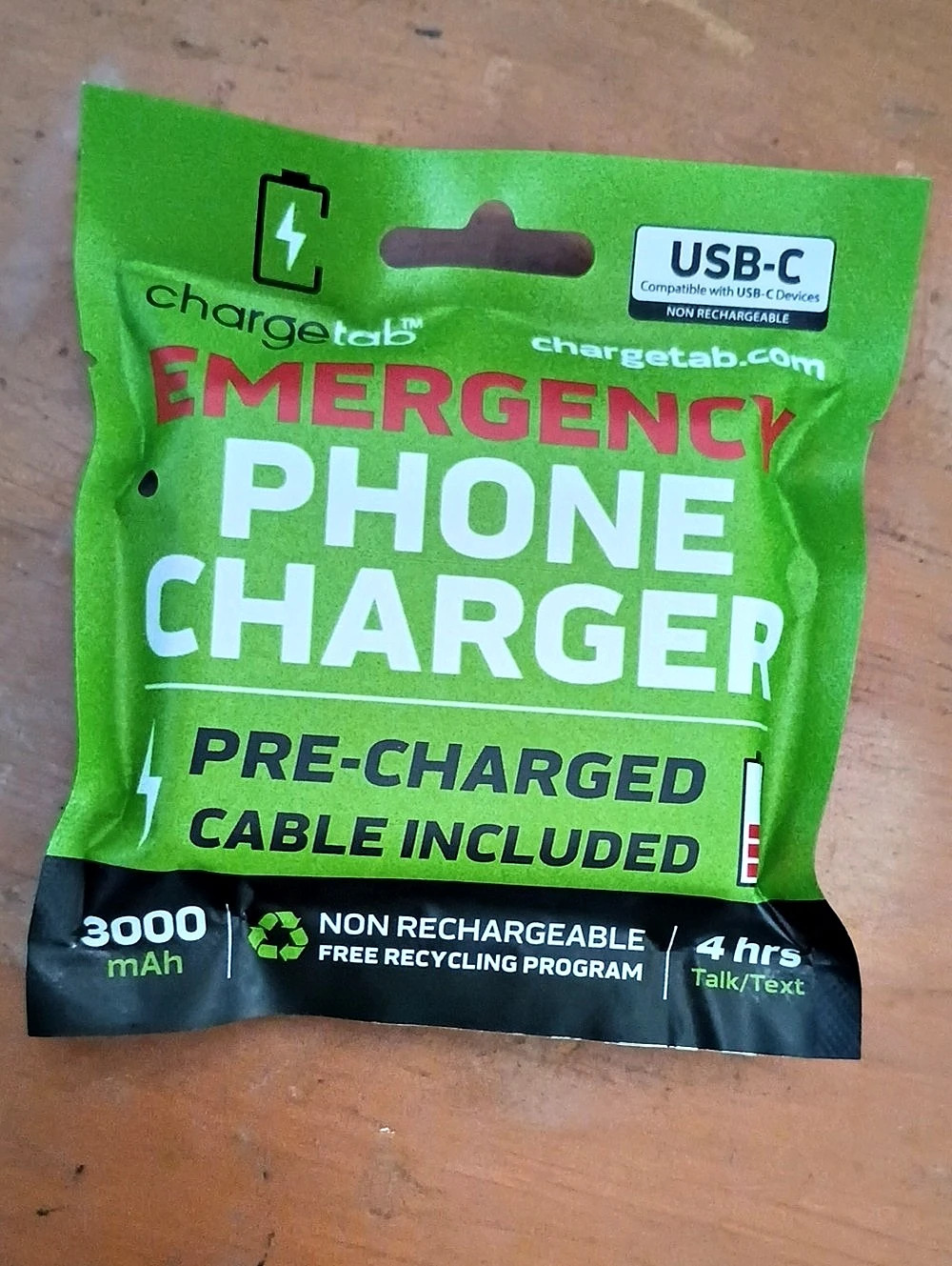 Chargetab Emergency USB-C Phone Charger 3000 mAh Green.NWT